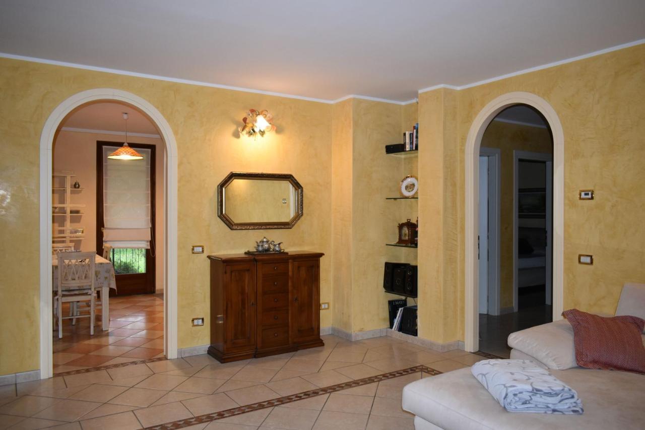 הוילה Montinelle Casa Ulivo מראה חיצוני תמונה