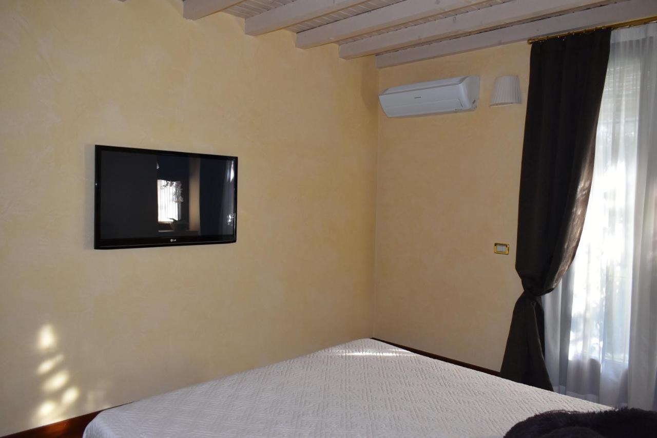 הוילה Montinelle Casa Ulivo מראה חיצוני תמונה