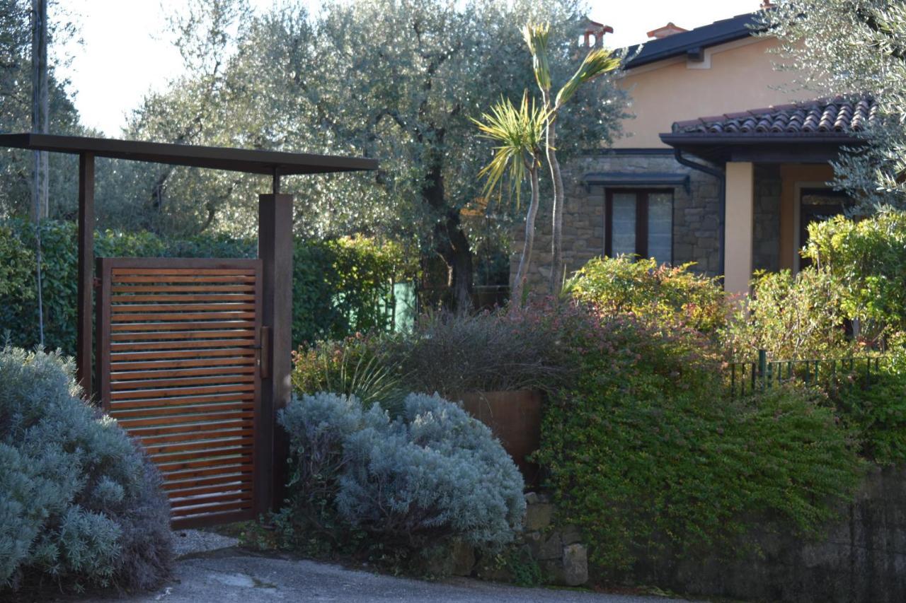 הוילה Montinelle Casa Ulivo מראה חיצוני תמונה