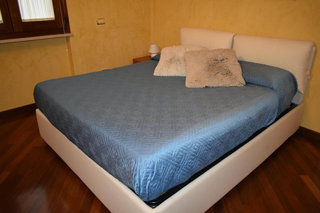 הוילה Montinelle Casa Ulivo מראה חיצוני תמונה
